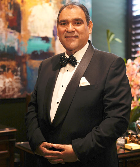 Dr Alptekin Aydın — Founder and Clinical Lead, Cosmos Healthcare